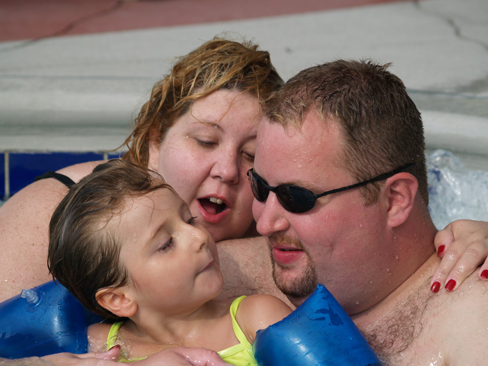 2006-08-Brian-Sheri-Ally-07.jpg