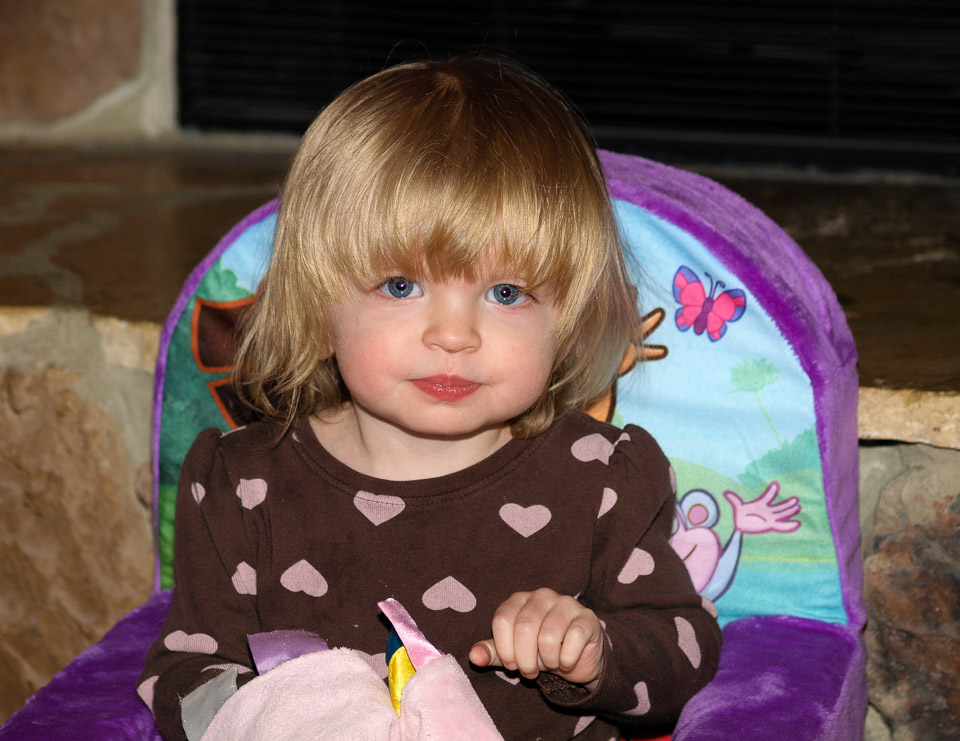 Lauren-and-Family-at-Christmas-2008-105.jpg