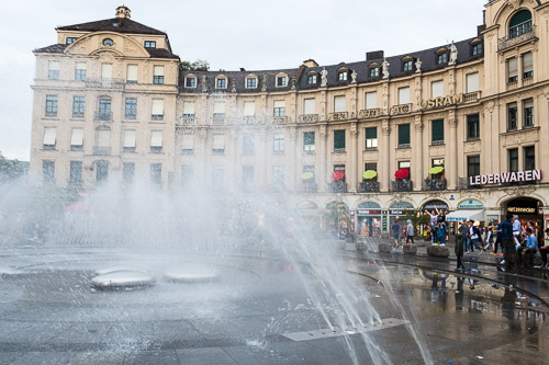 Munich-Fountains-P1010007.jpg