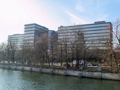 european-patent-office-isar-building_2256261062_o.jpg
