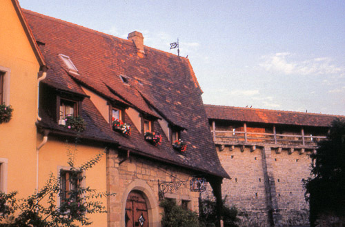 rothenburg-18_1355198536_o_v1.jpg