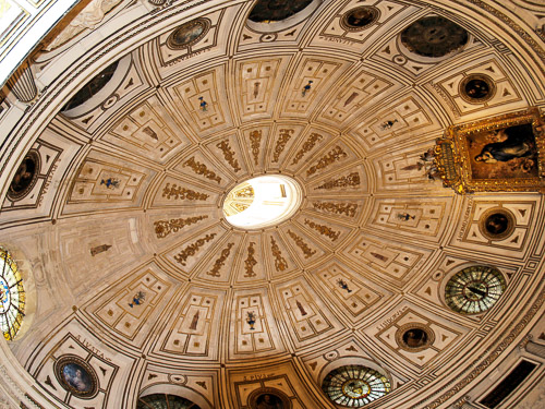 sevilla-cathedral-017_1226637264_o.jpg sevilla-cathedral-017_1226637264_o.jpg