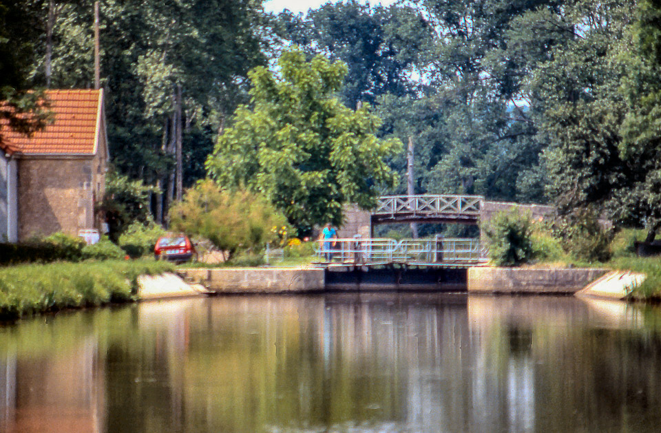 burgundy-houseboat-trip-61_518228192_o.jpg