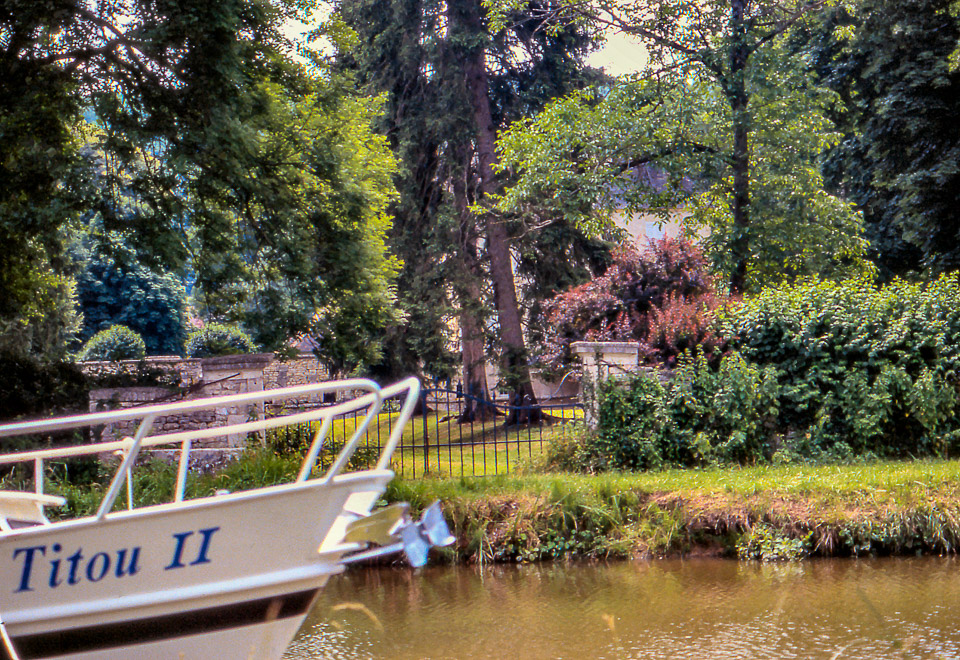 burgundy-houseboat-trip-66_518251030_o.jpg