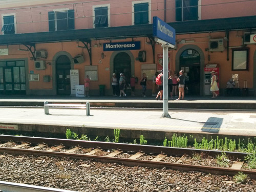 Cinque-Terre-2016-06-27-11.06.19.jpg Cinque-Terre-2016-06-27-11.06.19.jpg