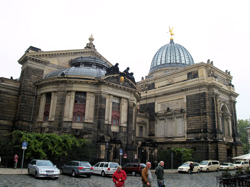 bob-visit-2007-sep-065-dresden_1422244010_o.jpg bob-visit-2007-sep-065-dresden_1422244010_o.jpg