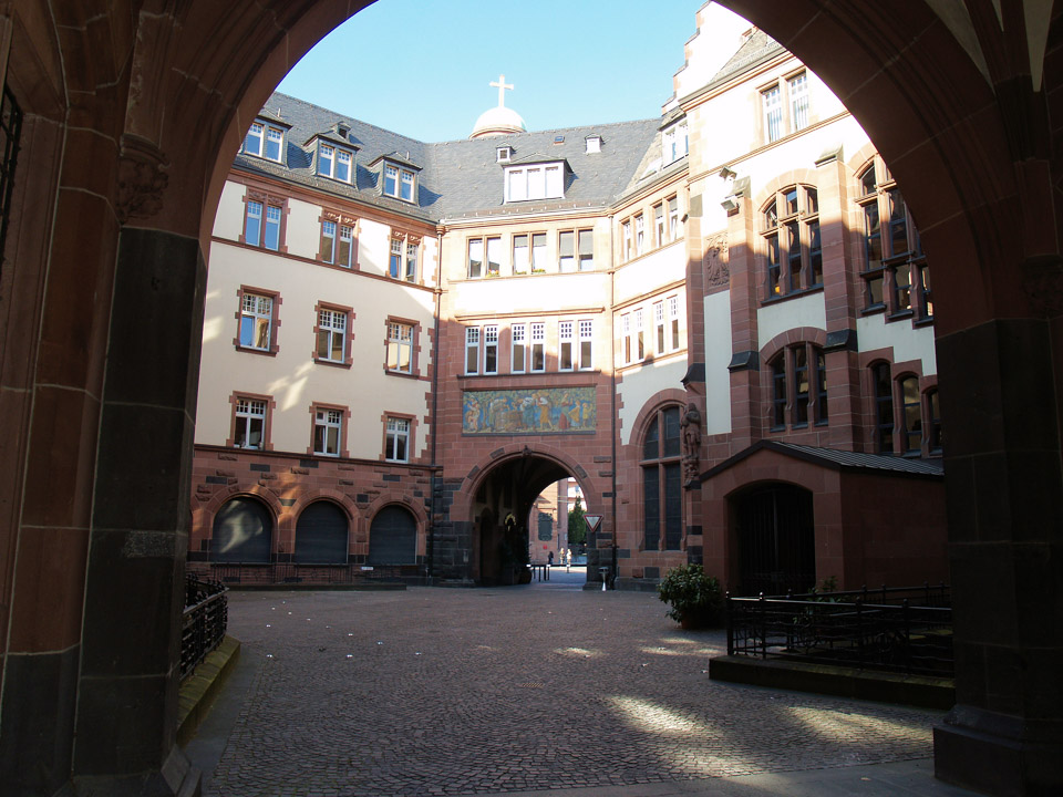 frankfurt-with-melissa-38_2909650333_o.jpg