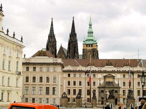 bob-visit-2007-sep-112-prague_1423519982_o.jpg bob-visit-2007-sep-112-prague_1423519982_o.jpg