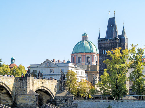 bob-visit-2007-sep-197-prague_1428289328_o.jpg bob-visit-2007-sep-197-prague_1428289328_o.jpg