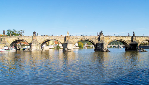 bob-visit-2007-sep-198-prague_1428311414_o.jpg bob-visit-2007-sep-198-prague_1428311414_o.jpg