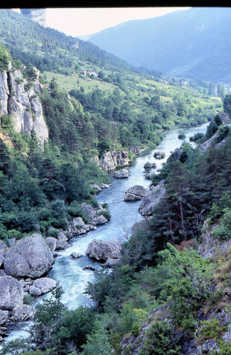 ardeche-199091-173_697293175_o.jpg