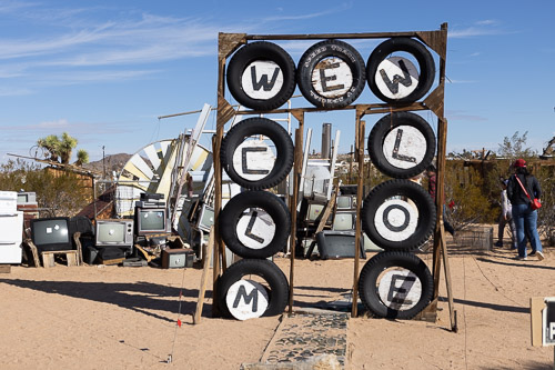 Welcome to Noah Purifoy Assemblage Sculptures Joshua-Tree---9X5A6439.jpg