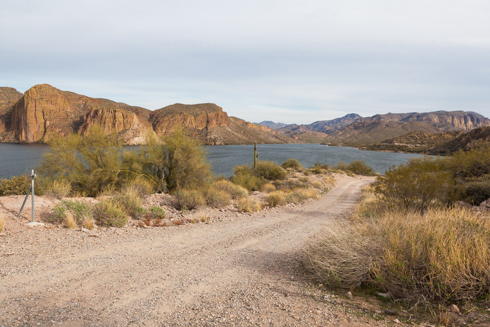 Apache-Trail-Scenic-3473.jpg